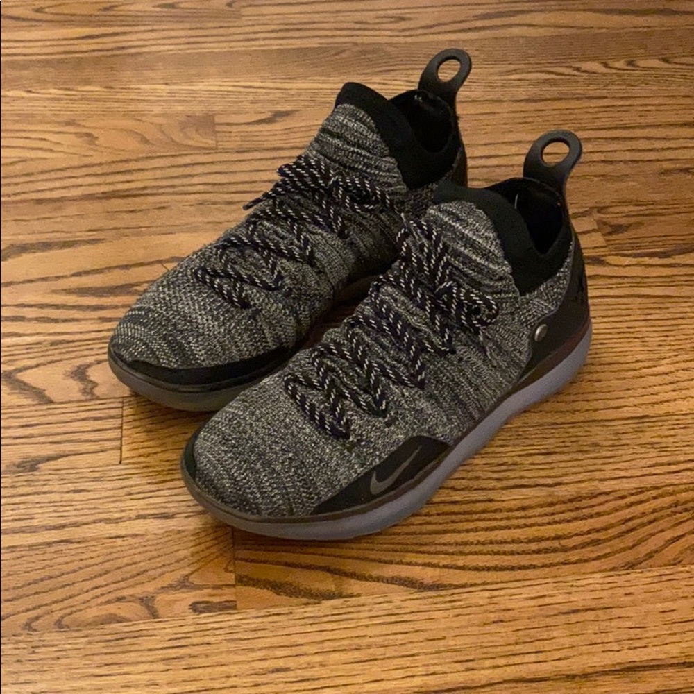 Nike KD XI men’s sneakers